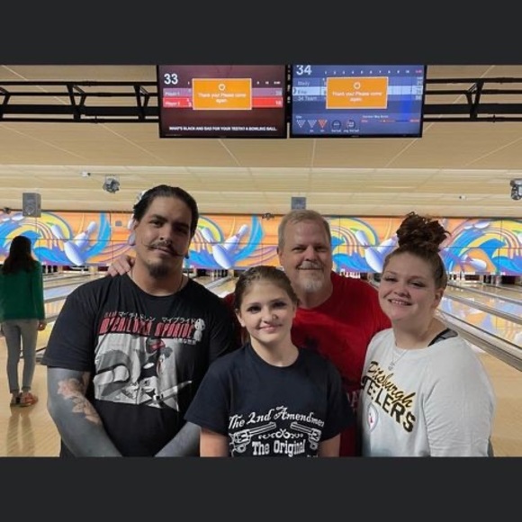 Meet your Posher, Elizabeth - Picture 1 of 1